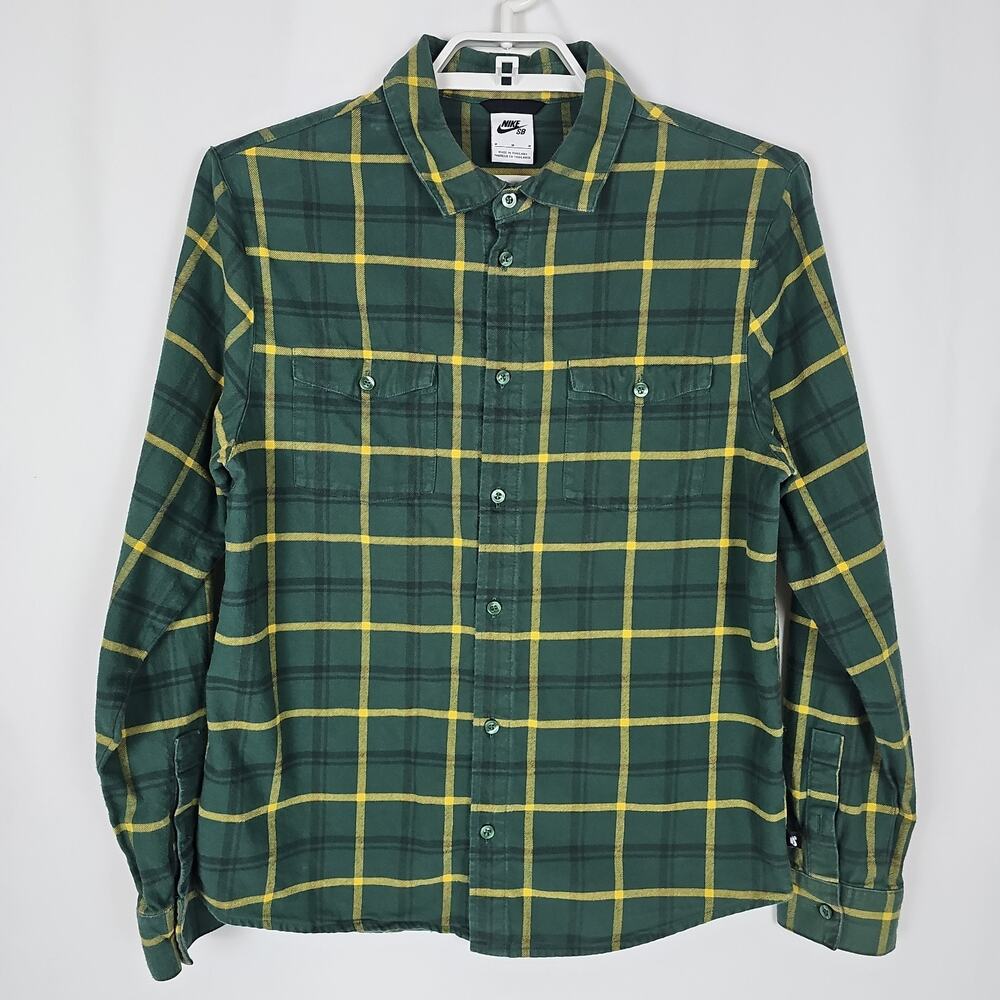 Nike Flannel Shirt Men's Plaid Long Sleeve Button Up Green, Black, & Yellow, Med